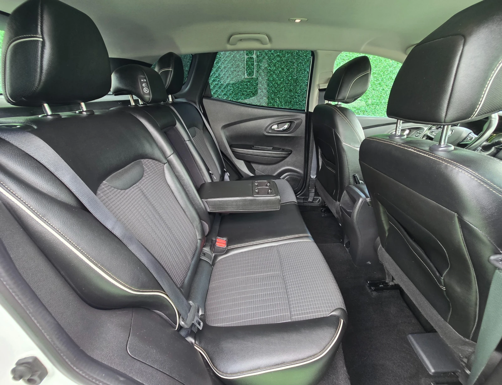 Renault Kadjar 1.5dci* 110кс* LЕвро-6* 87000км* AUTOMATIC, снимка 10 - Автомобили и джипове - 55226037