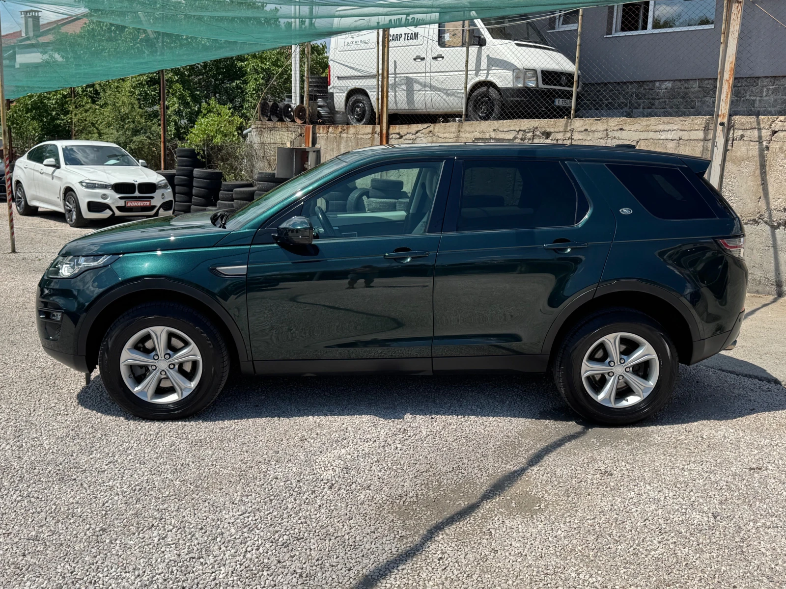 Land Rover Discovery Sport КАТО НОВА!!!!, снимка 2 - Автомобили и джипове - 55263388