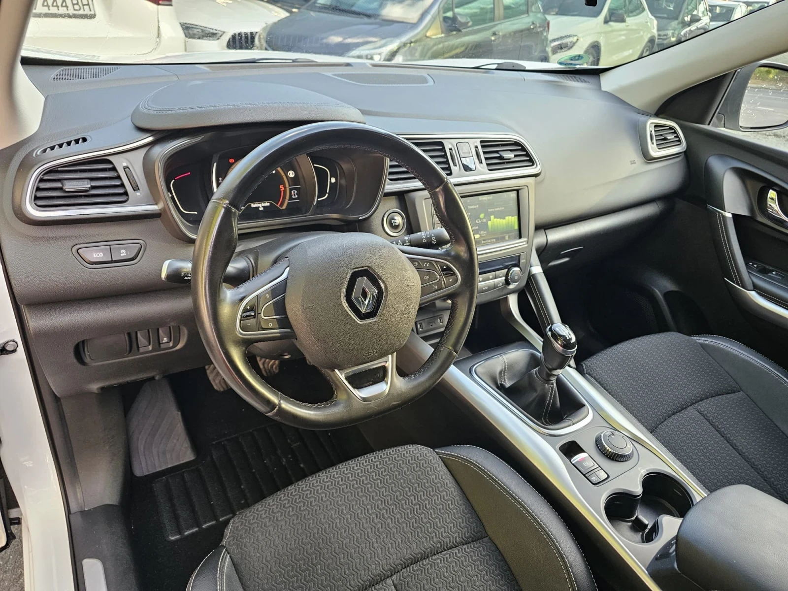 Renault Kadjar 1.6DCI* 4WD* FULL, снимка 8 - Автомобили и джипове - 55584097