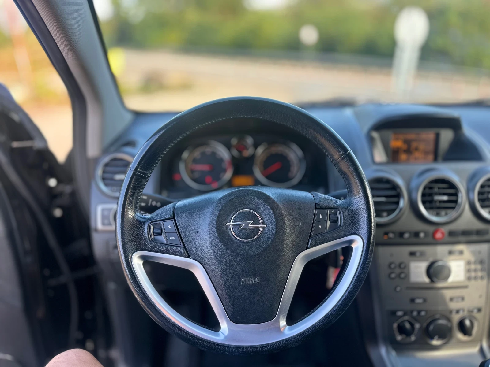 Opel Antara 2.0 150кс 4х4 197хил.км.!!!!!!!, снимка 14 - Автомобили и джипове - 56049517