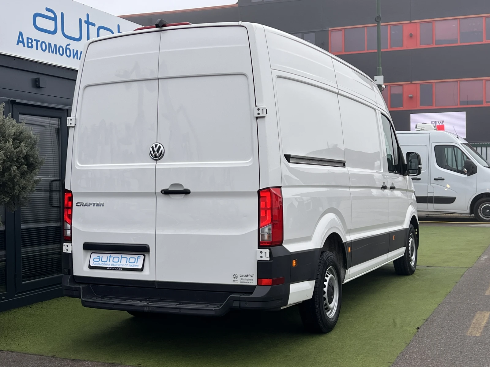 VW Crafter Business/2.0TDI/140K.C./6MT - изображение 4