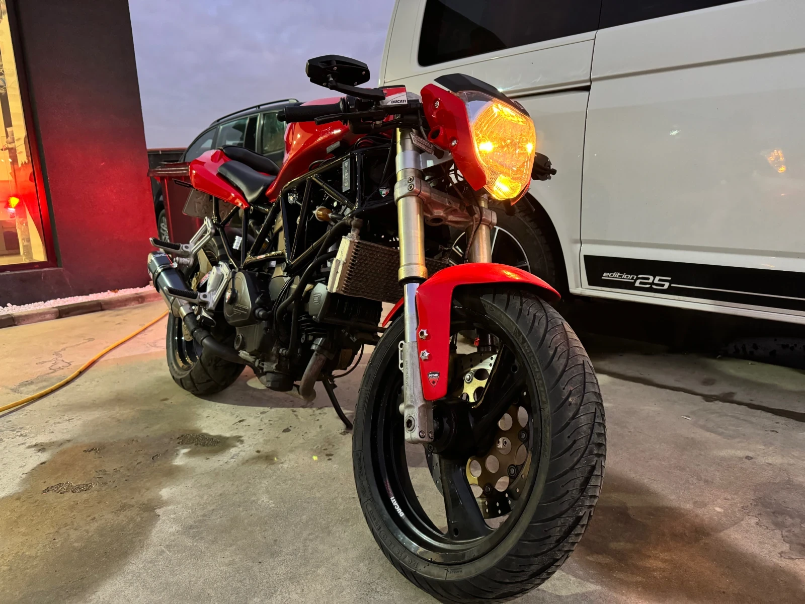 Ducati 750  - изображение 2