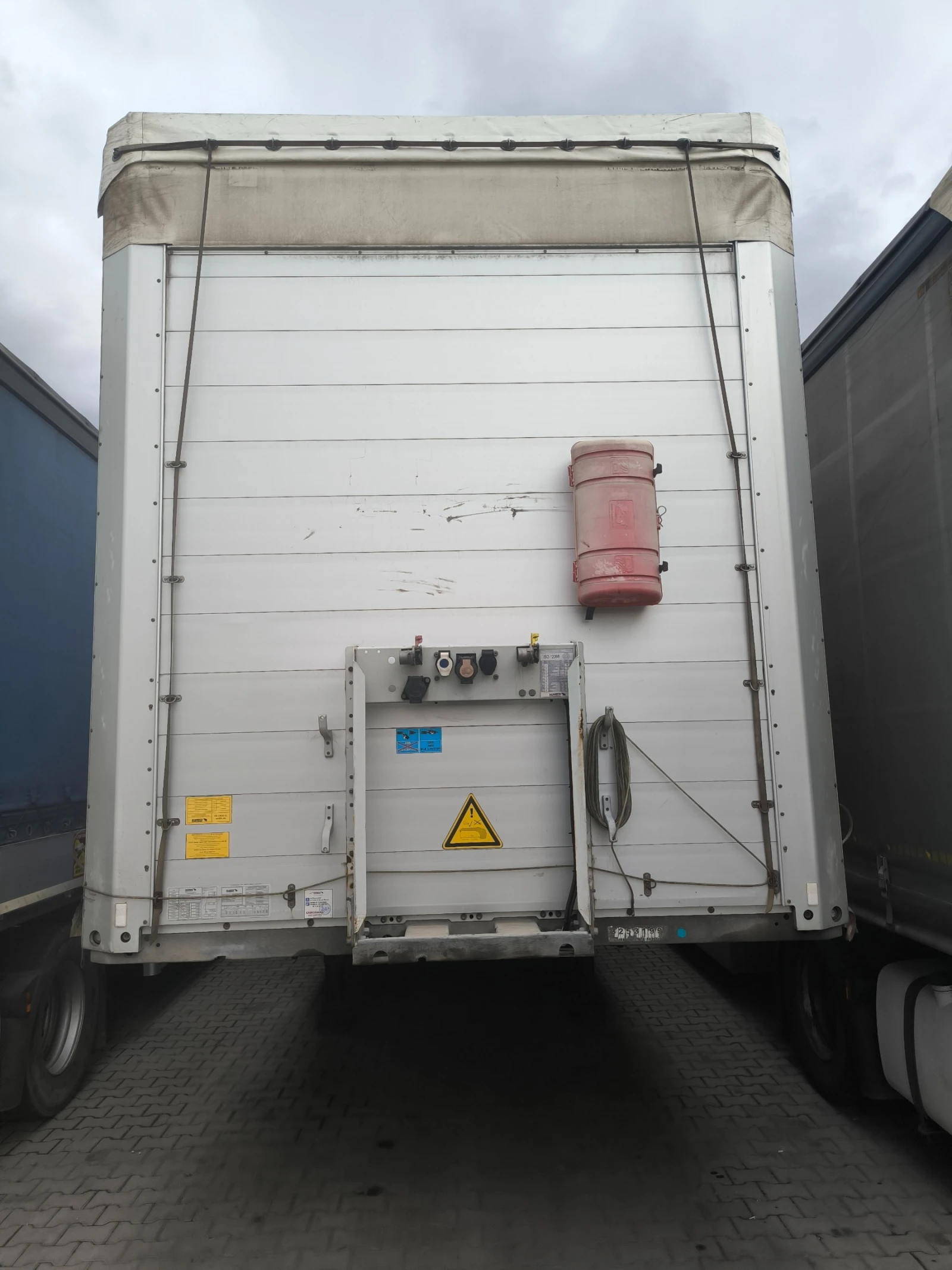  Schmitz  | Mobile.bg   8