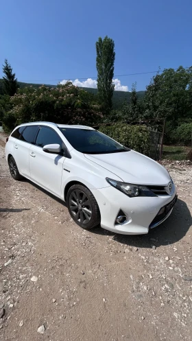 Toyota Auris navi/koja/parkAssist, снимка 1