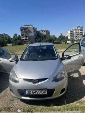 Mazda 2, снимка 1