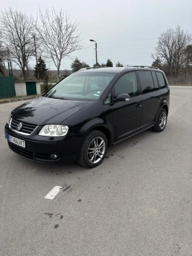 VW Touran 2.0TDI, снимка 2