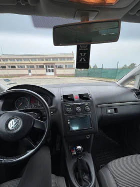 VW Touran 2.0TDI, снимка 13