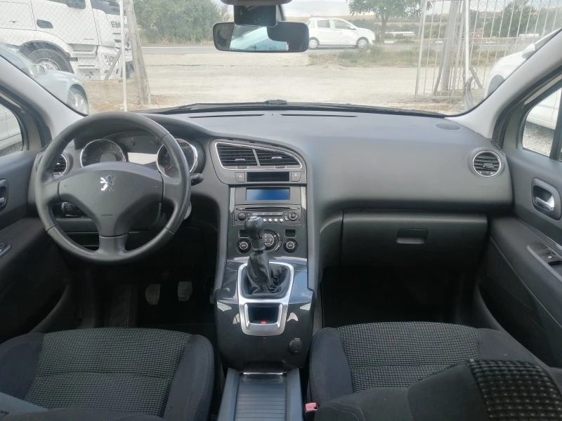 Peugeot 5008 1.6HDI 7места като НОВА!!!, снимка 13 - Автомобили и джипове - 46356449