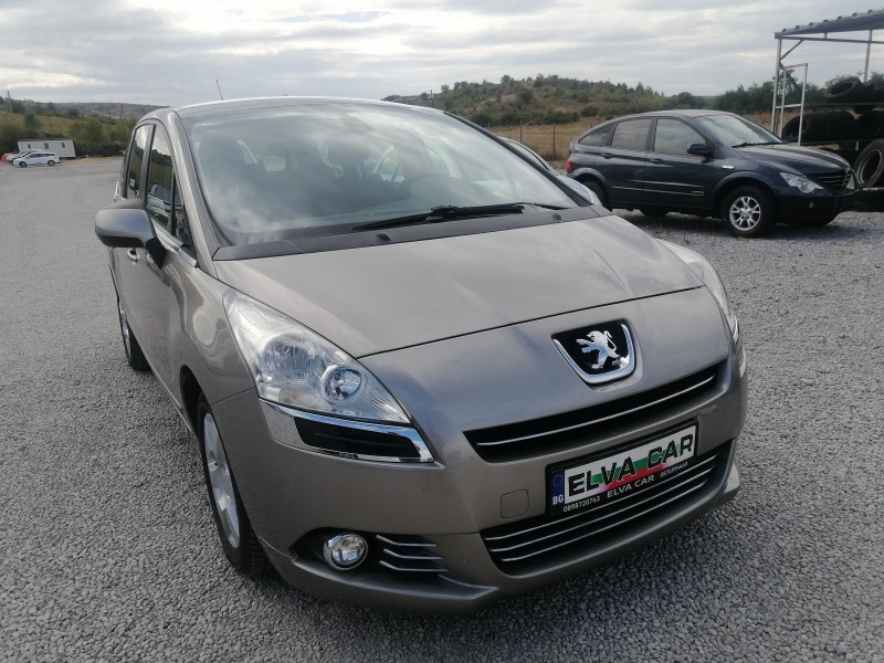 Peugeot 5008 1.6HDI 7места като НОВА!!!, снимка 3 - Автомобили и джипове - 46356449