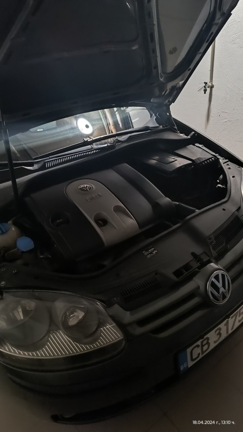 VW Golf 1.6, снимка 3 - Автомобили и джипове - 45386203