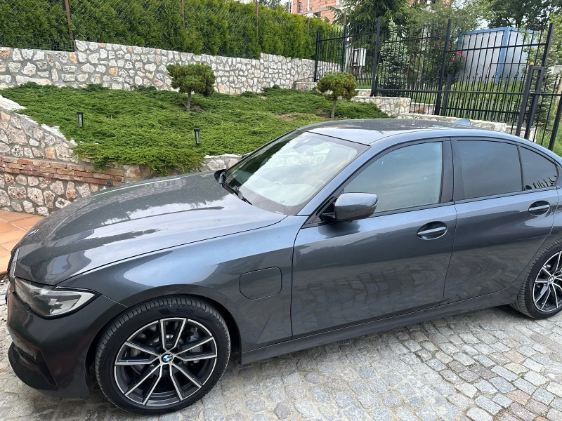 BMW 330 BMW 330e Гаранция, снимка 3 - Автомобили и джипове - 47312360