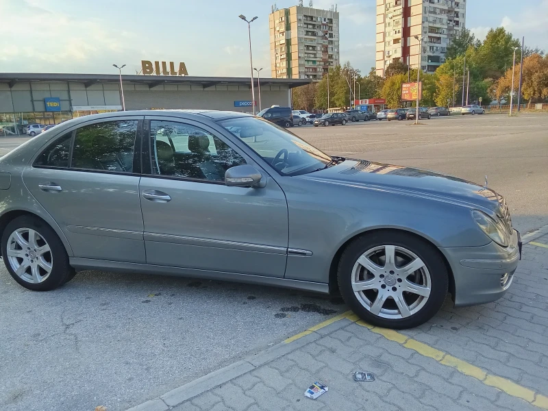 Mercedes-Benz E 320 Facelift , снимка 14 - Автомобили и джипове - 47324177