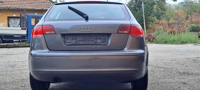 Audi A3 1.6fsi, снимка 6 - Автомобили и джипове - 47481742