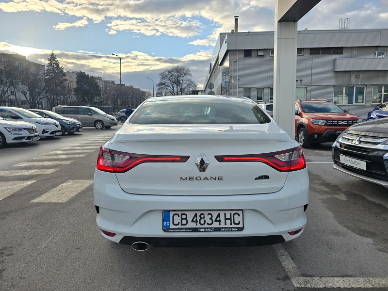 Renault Megane 1.3 Tce, снимка 4 - Автомобили и джипове - 48878218