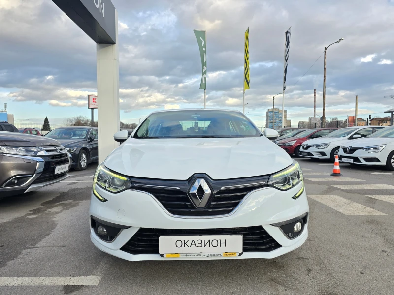 Renault Megane 1.3 Tce, снимка 2 - Автомобили и джипове - 48878218