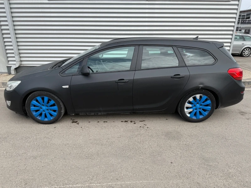 Opel Astra 1, 7CDTI+ 110kc+ Euro5+ Климатик, снимка 2 - Автомобили и джипове - 49524379