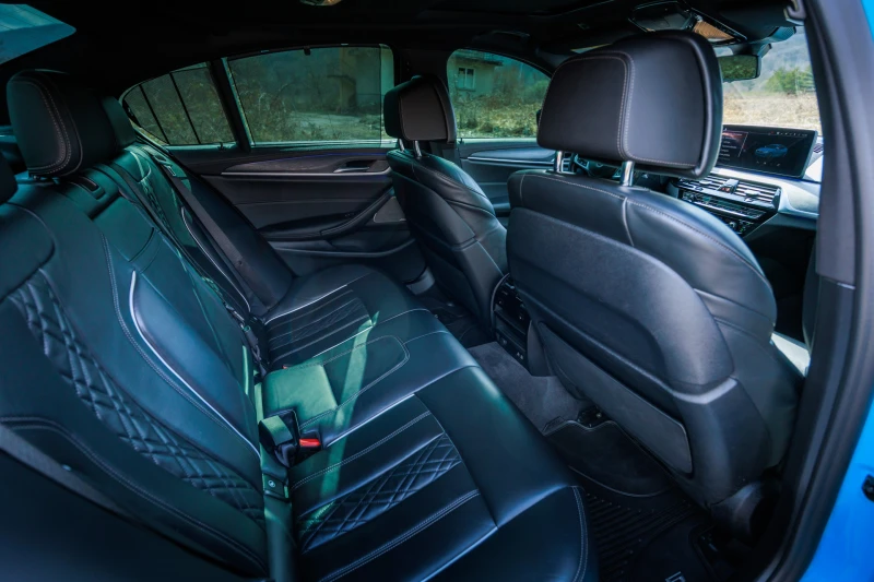 BMW 550 RIVIERA BLUE, снимка 10 - Автомобили и джипове - 52598031