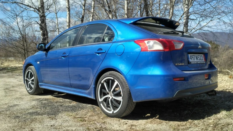 Mitsubishi Lancer, снимка 6 - Автомобили и джипове - 52312522