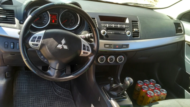 Mitsubishi Lancer, снимка 7 - Автомобили и джипове - 52312522