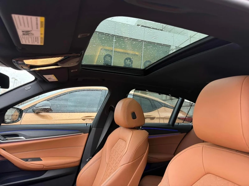 BMW 530 2022 XDRIVE30I * ГЛАВНО ПРЕДСТАВИТЕЛСТВО НА BMW * , снимка 10 - Автомобили и джипове - 52842841