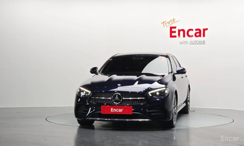 Mercedes-Benz E 220, снимка 3 - Автомобили и джипове - 53164054