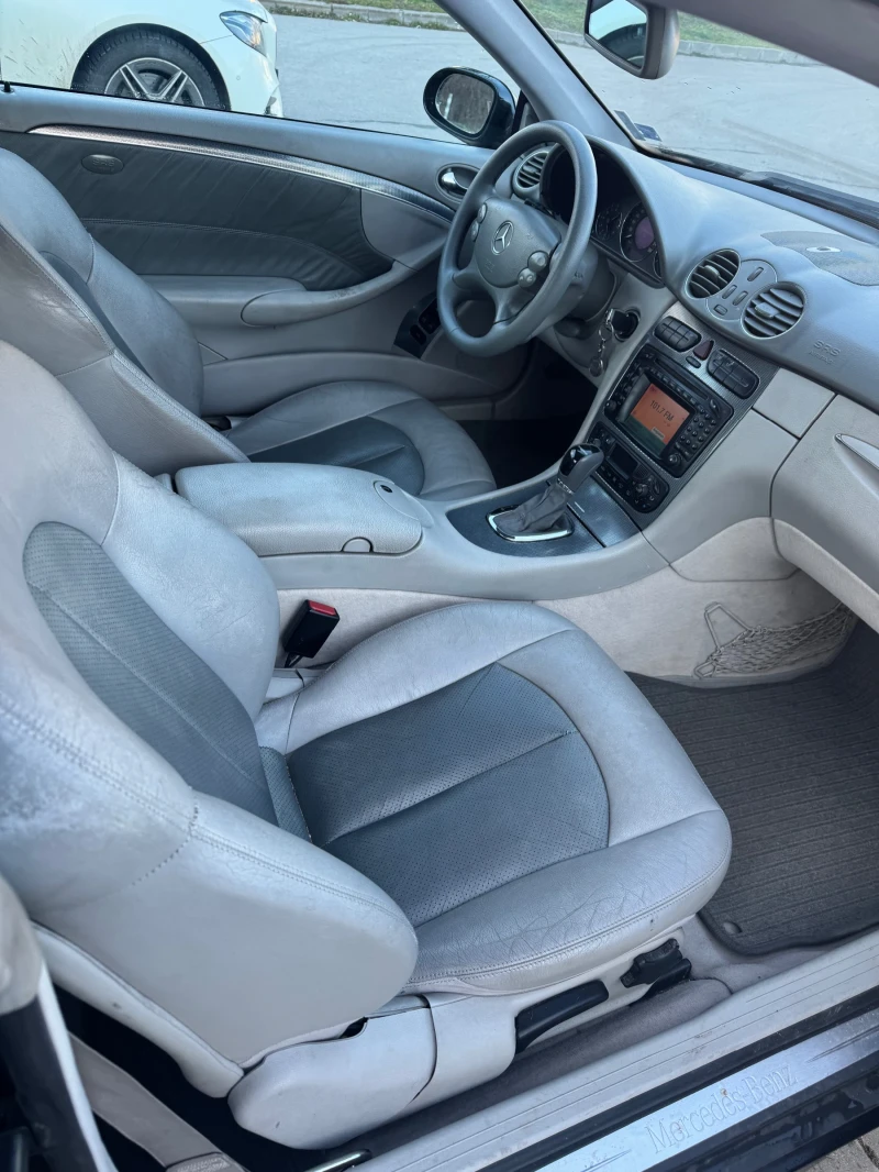 Mercedes-Benz CLK 320, снимка 5 - Автомобили и джипове - 53405502