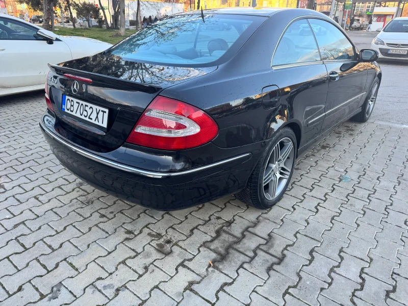 Mercedes-Benz CLK 320, снимка 12 - Автомобили и джипове - 53405502
