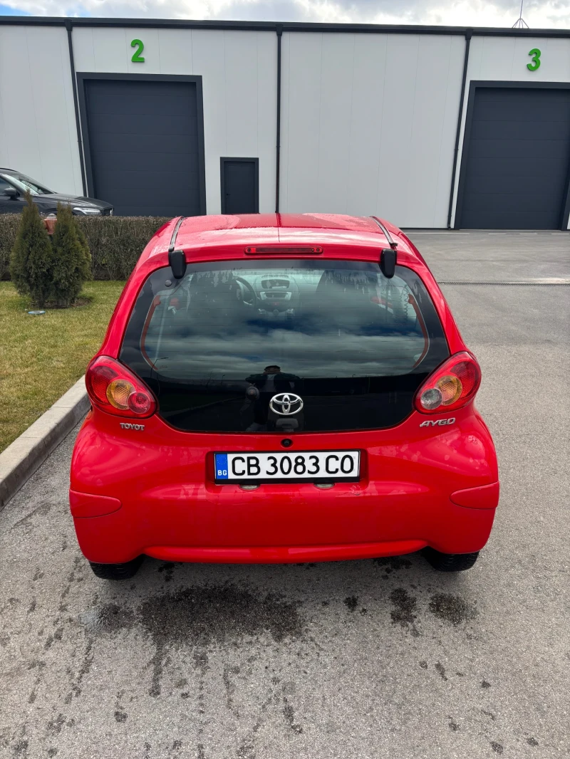 Toyota Aygo Топ Състояние , снимка 4 - Автомобили и джипове - 53443480