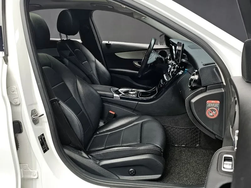 Mercedes-Benz C 180  - изображение 10