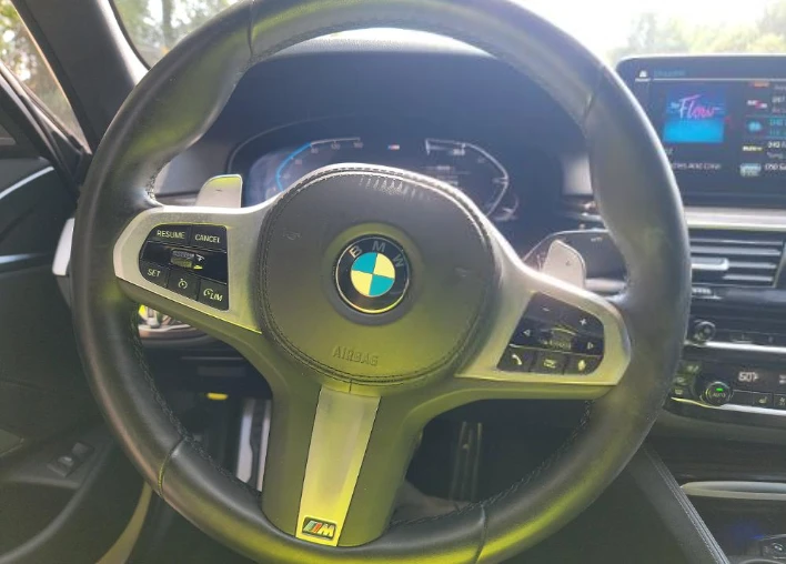 BMW 540 M SPORT LINE* Head-Up* harman* Shadowline* , снимка 9 - Автомобили и джипове - 55993079