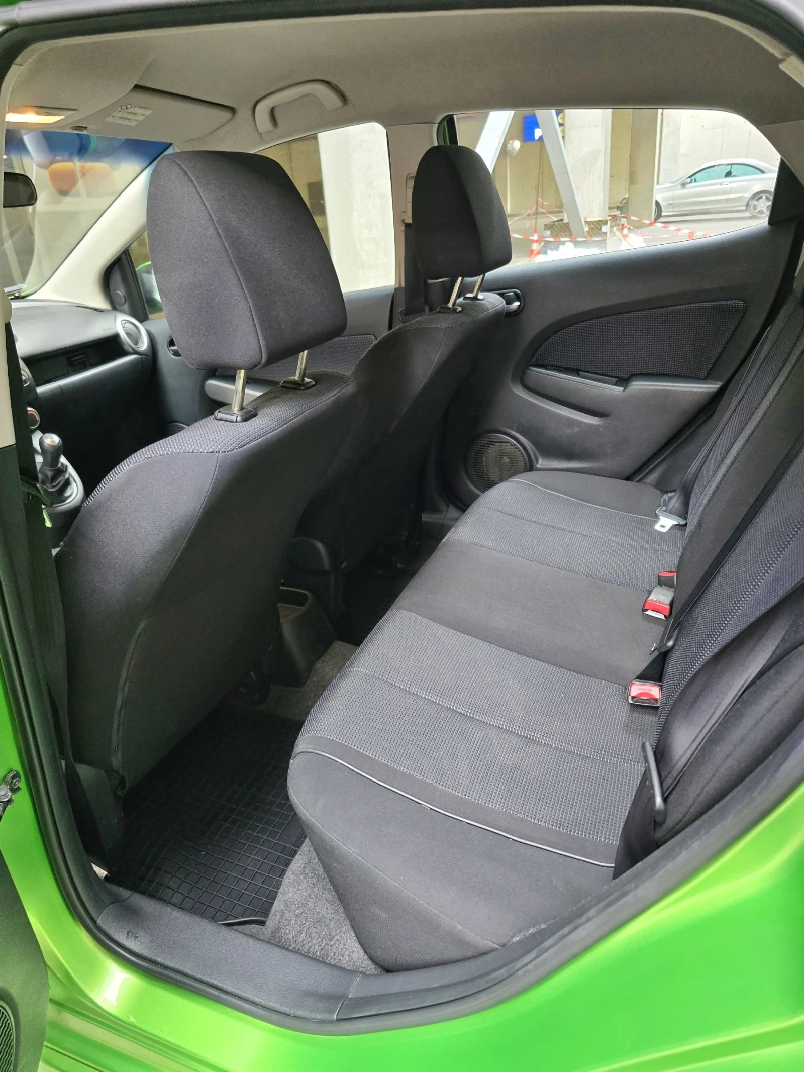 Mazda 2 Sport line - изображение 10