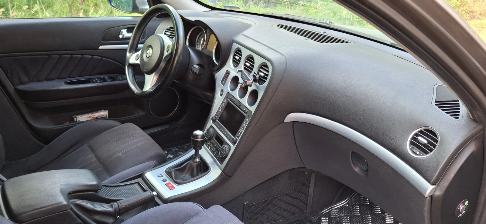 Alfa Romeo 159 sportwagon  - изображение 10