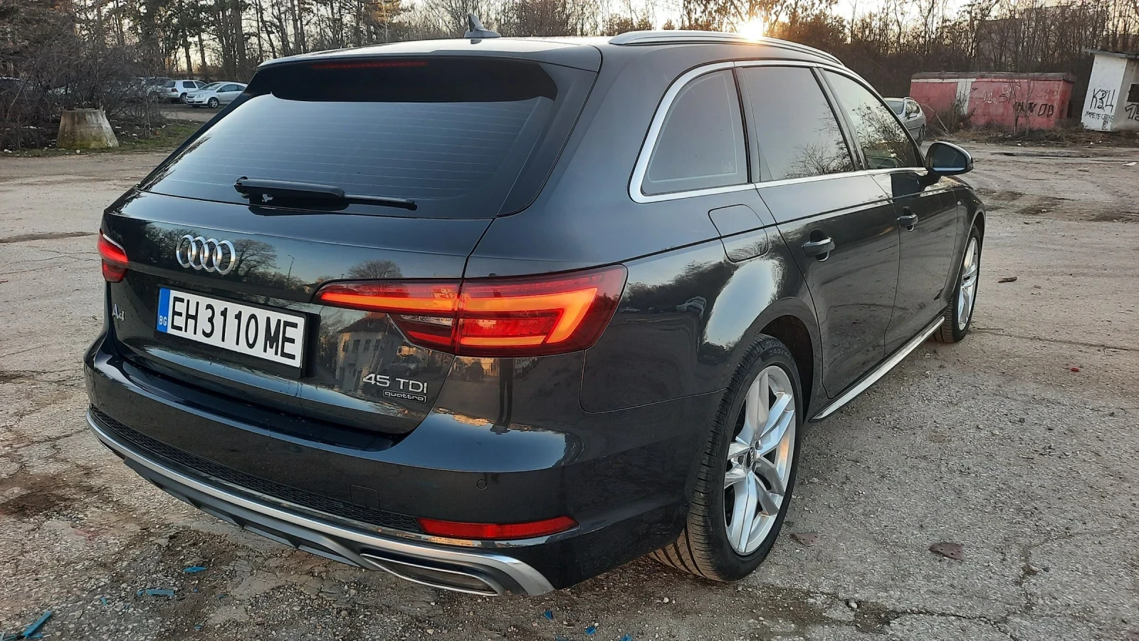 Audi A4  3.0TDI S-line guattro 145000km - изображение 2