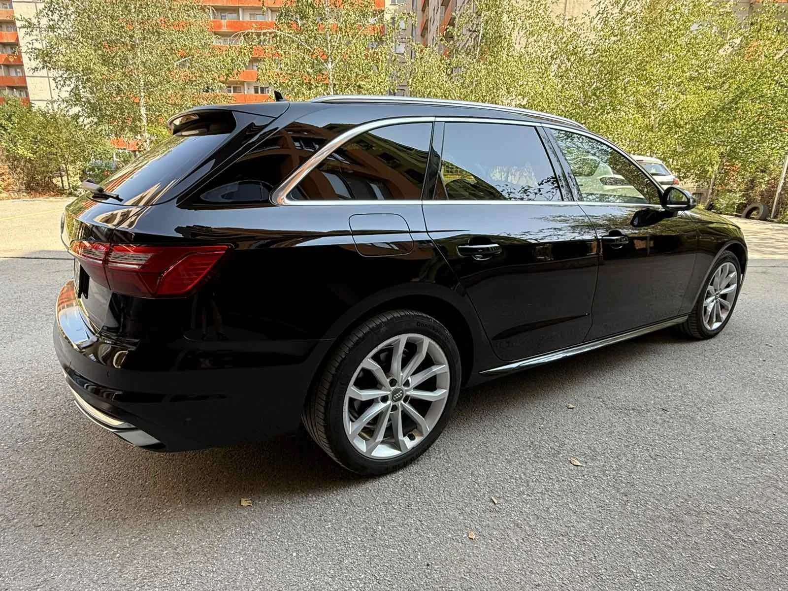 Audi A4 35 TDI FACE VIRTUAL - изображение 6