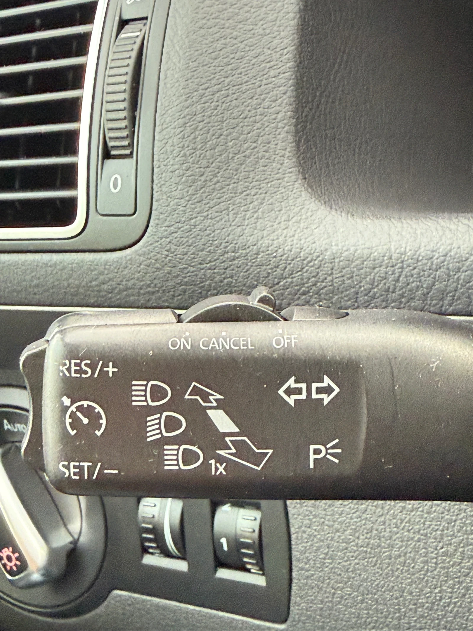 VW Touran //  / | Mobile.bg   16