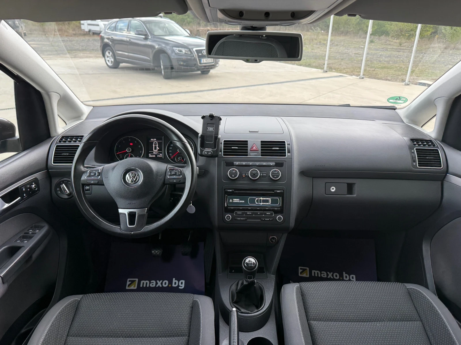 VW Touran //  / | Mobile.bg   11