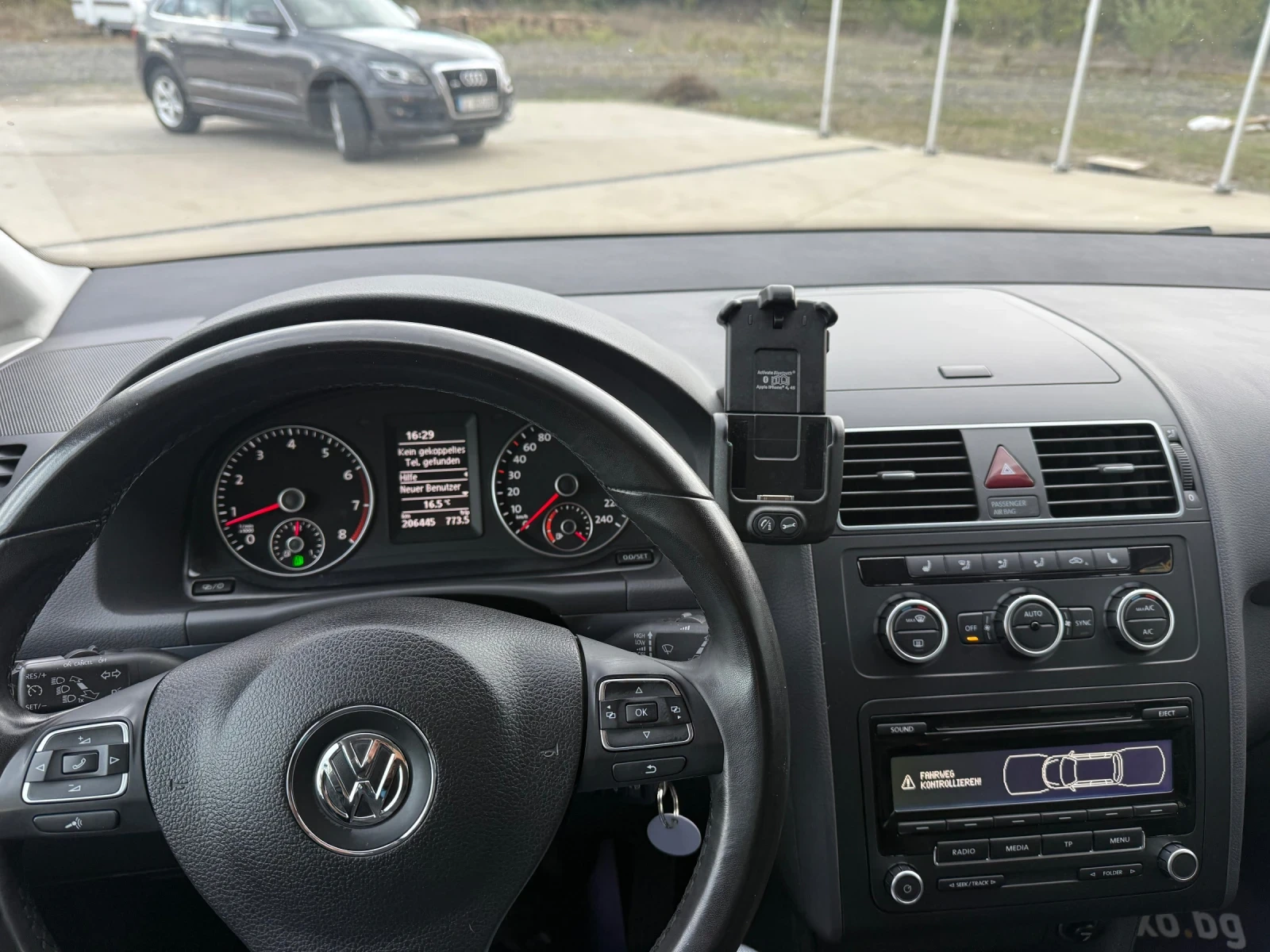 VW Touran //  / | Mobile.bg   14