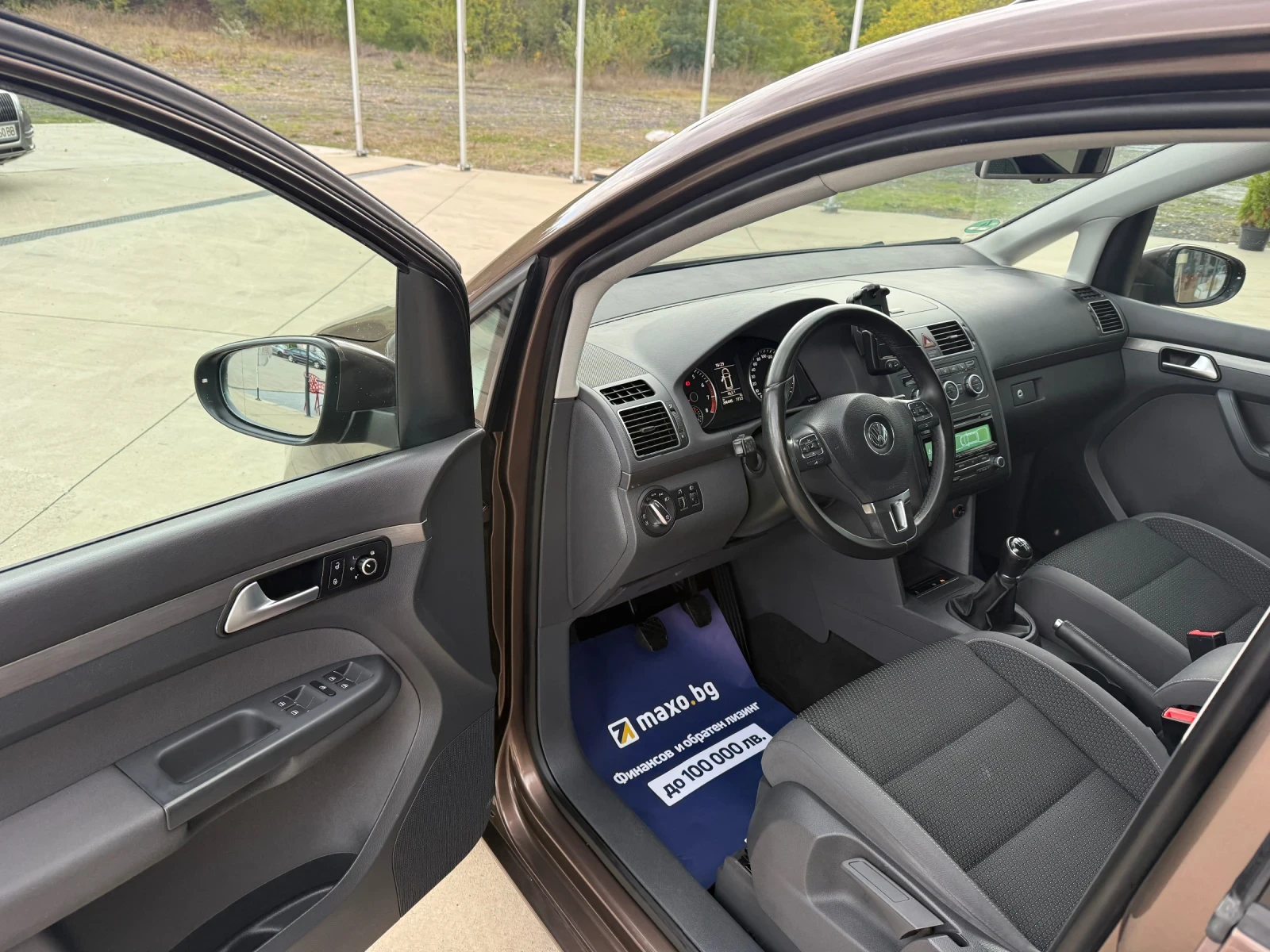 VW Touran //  / | Mobile.bg   13
