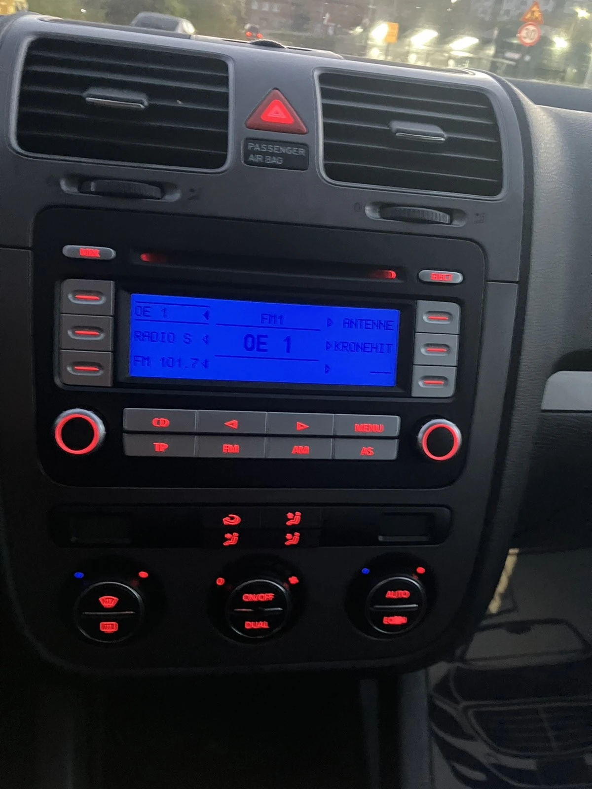 VW Golf 5 1.9 TDI | Mobile.bg   12