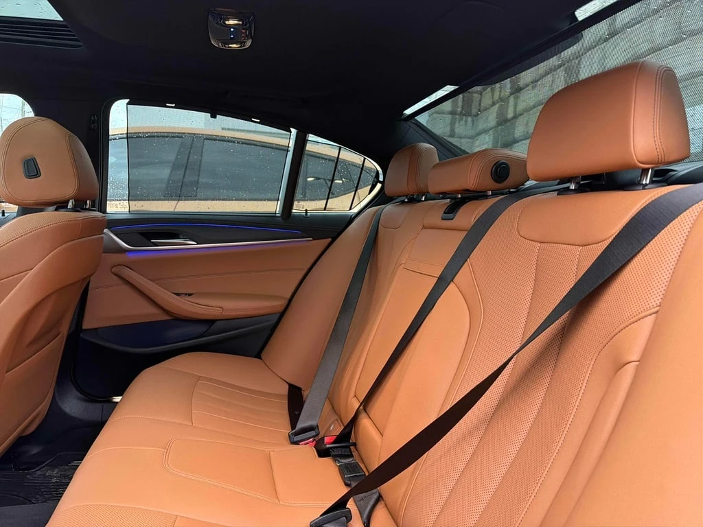 BMW 530 2022 XDRIVE30I * ������ ���������������� �� BMW *  | Mobile.bg � ����������� 11