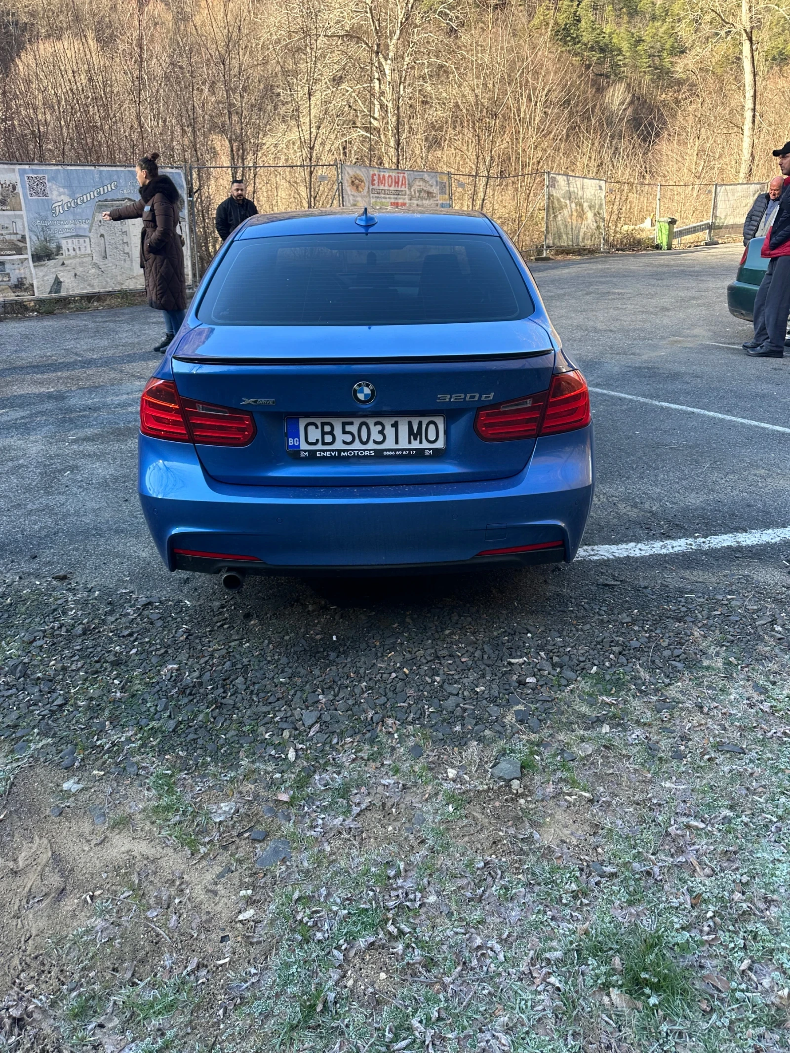 BMW 320  - изображение 2