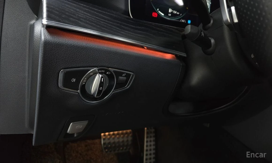 Mercedes-Benz E 220 | Mobile.bg � ����������� 13