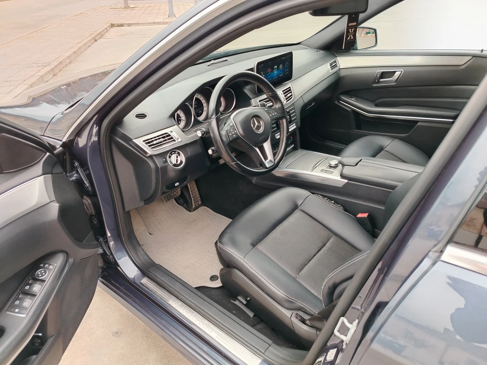 Mercedes-Benz E 200 W212 - изображение 10