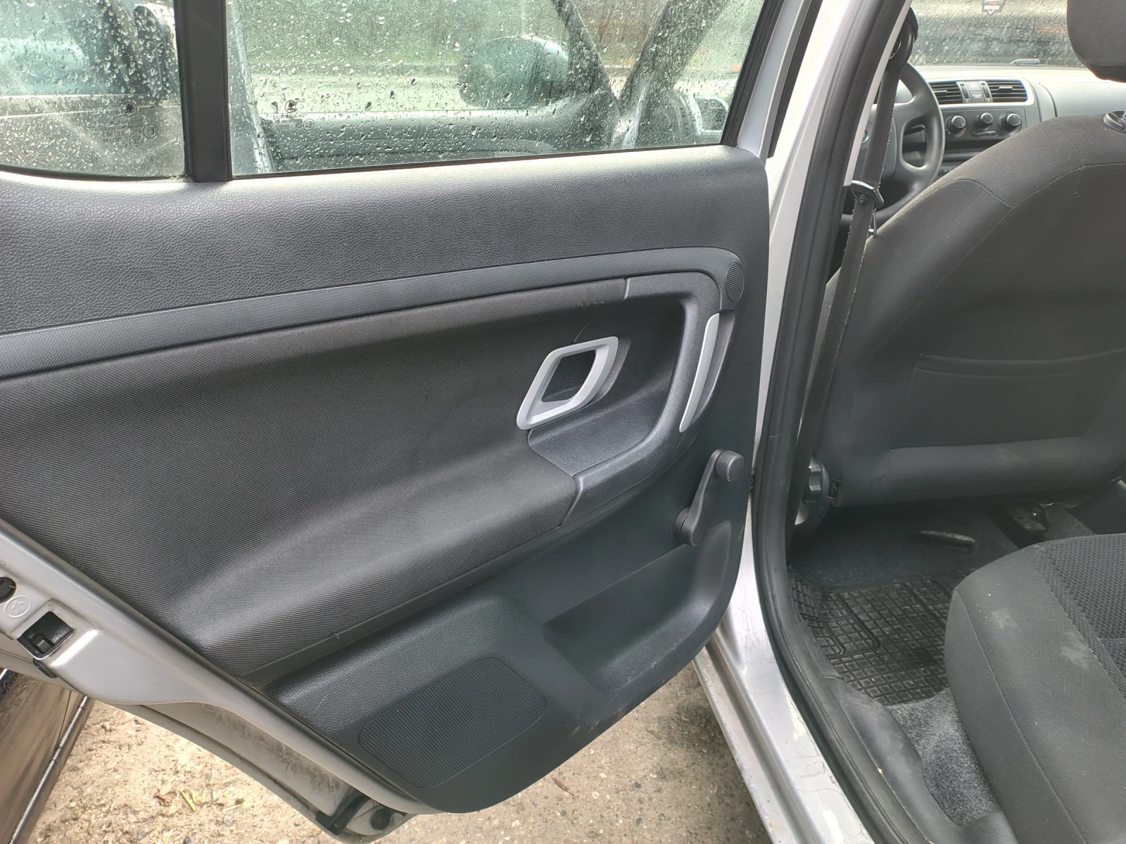 Skoda Fabia 1.4 tdi face lift  | Mobile.bg � ����������� 14