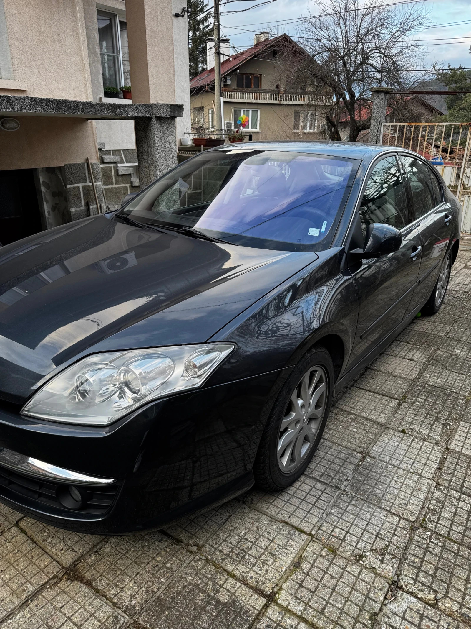 Renault Laguna, снимка 2 - Автомобили и джипове - 53871655