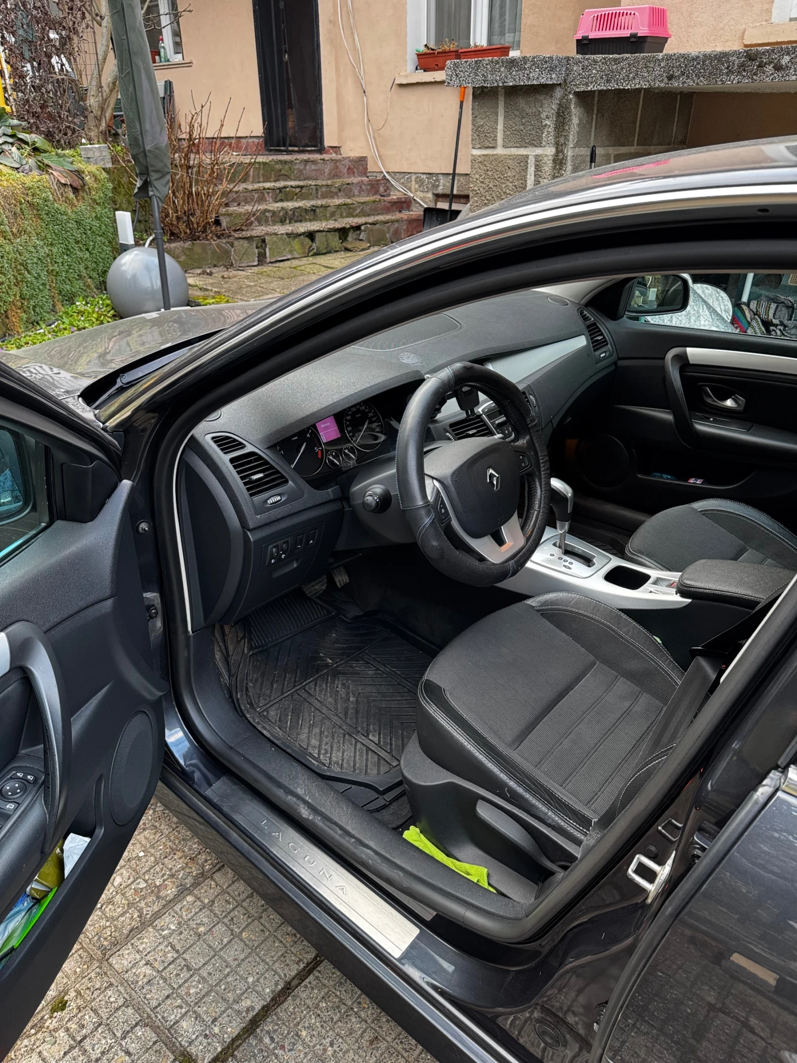 Renault Laguna, снимка 7 - Автомобили и джипове - 53871655