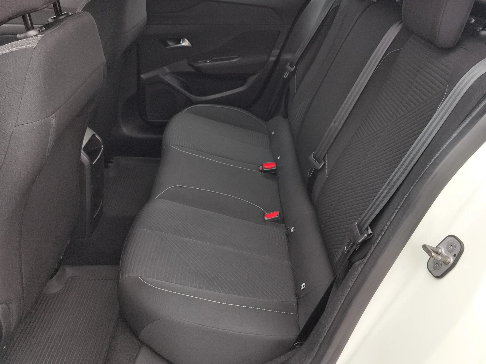 Peugeot 308 ACTIVE PACK 1, 5 BlueHDi 130 EAT8 E6 // 2204061, снимка 12 - Автомобили и джипове - 54087440