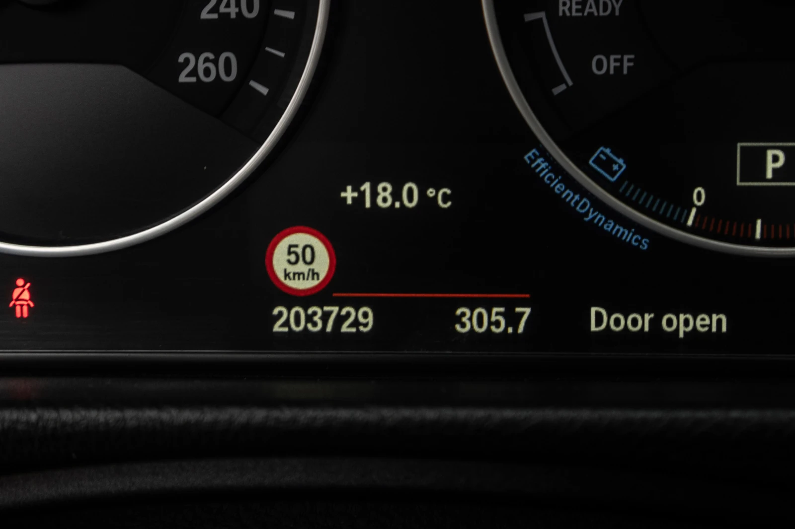 BMW 320 Xdrive, снимка 14 - Автомобили и джипове - 54258745