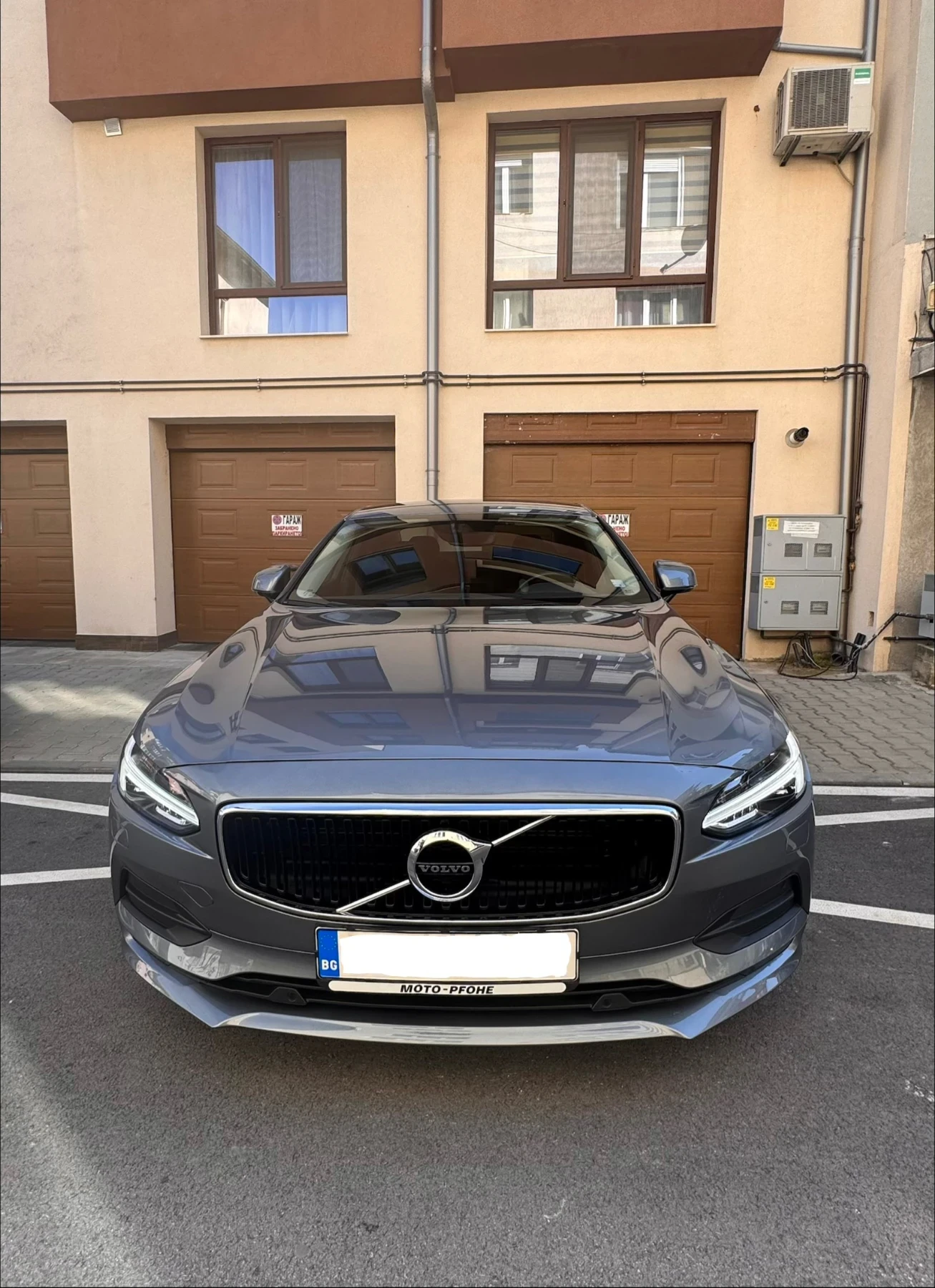 Volvo S90 D5 AWD 235 к.с.