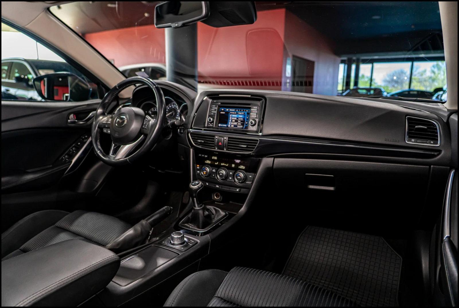 Mazda 6 SkyActiv, снимка 14 - Автомобили и джипове - 54353607